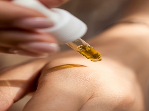 Ceramide AP: un duplice tesoro per la cura della pelle e i farmaci
