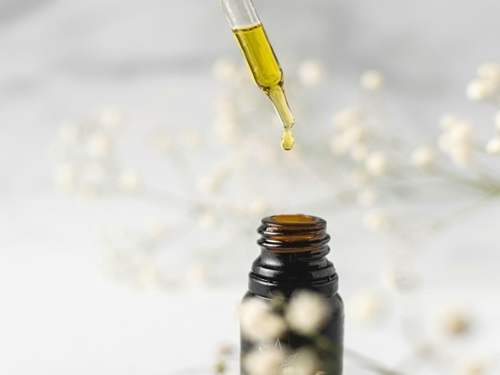 Alpha Pinene: aroma naturale e applicazioni versatili